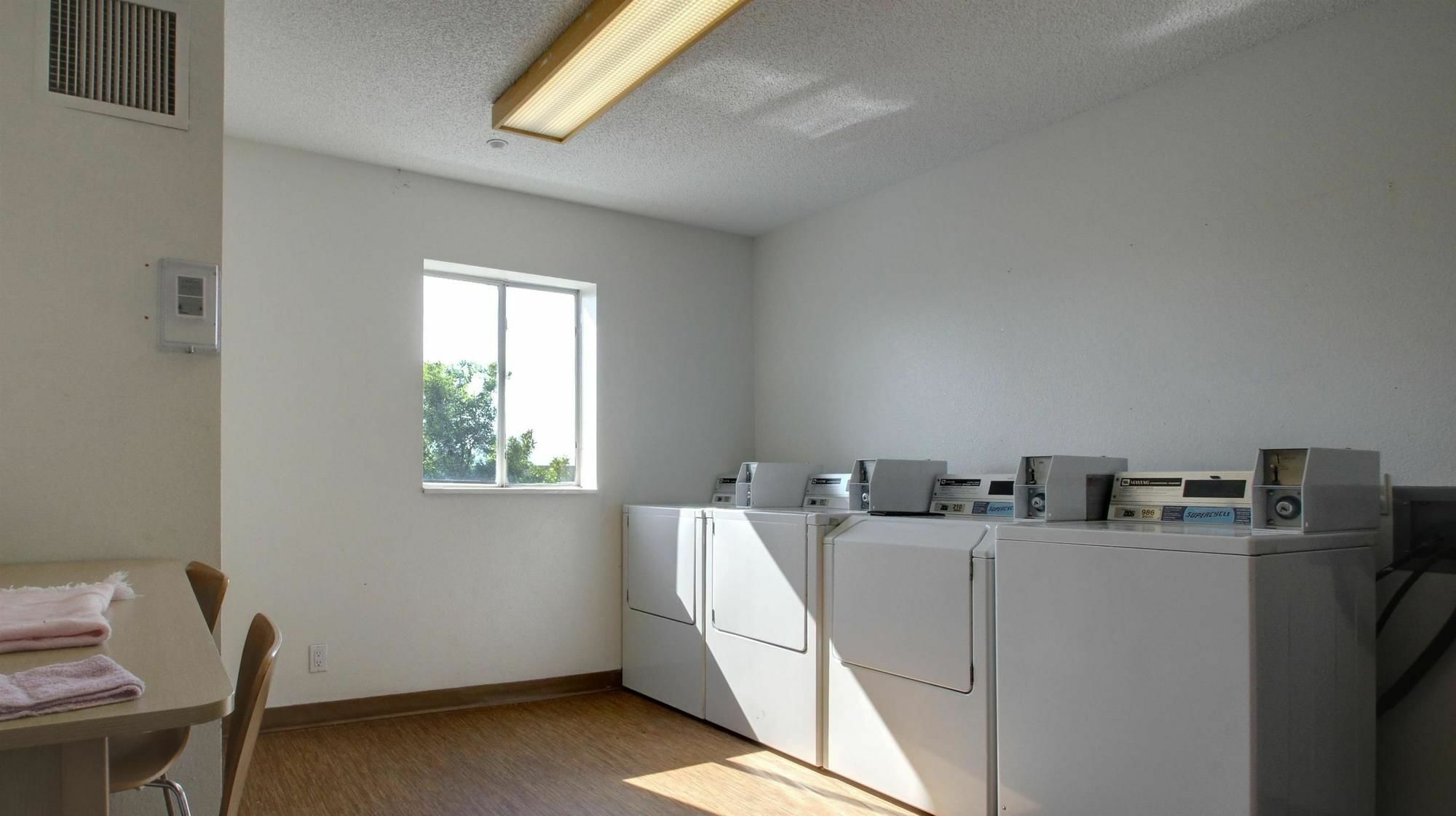 Motel 6 Lehi, Ut - Thanksgiving Point Экстерьер фото
