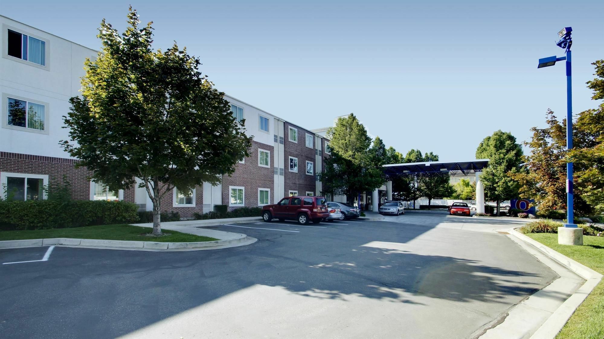 Motel 6 Lehi, Ut - Thanksgiving Point Экстерьер фото